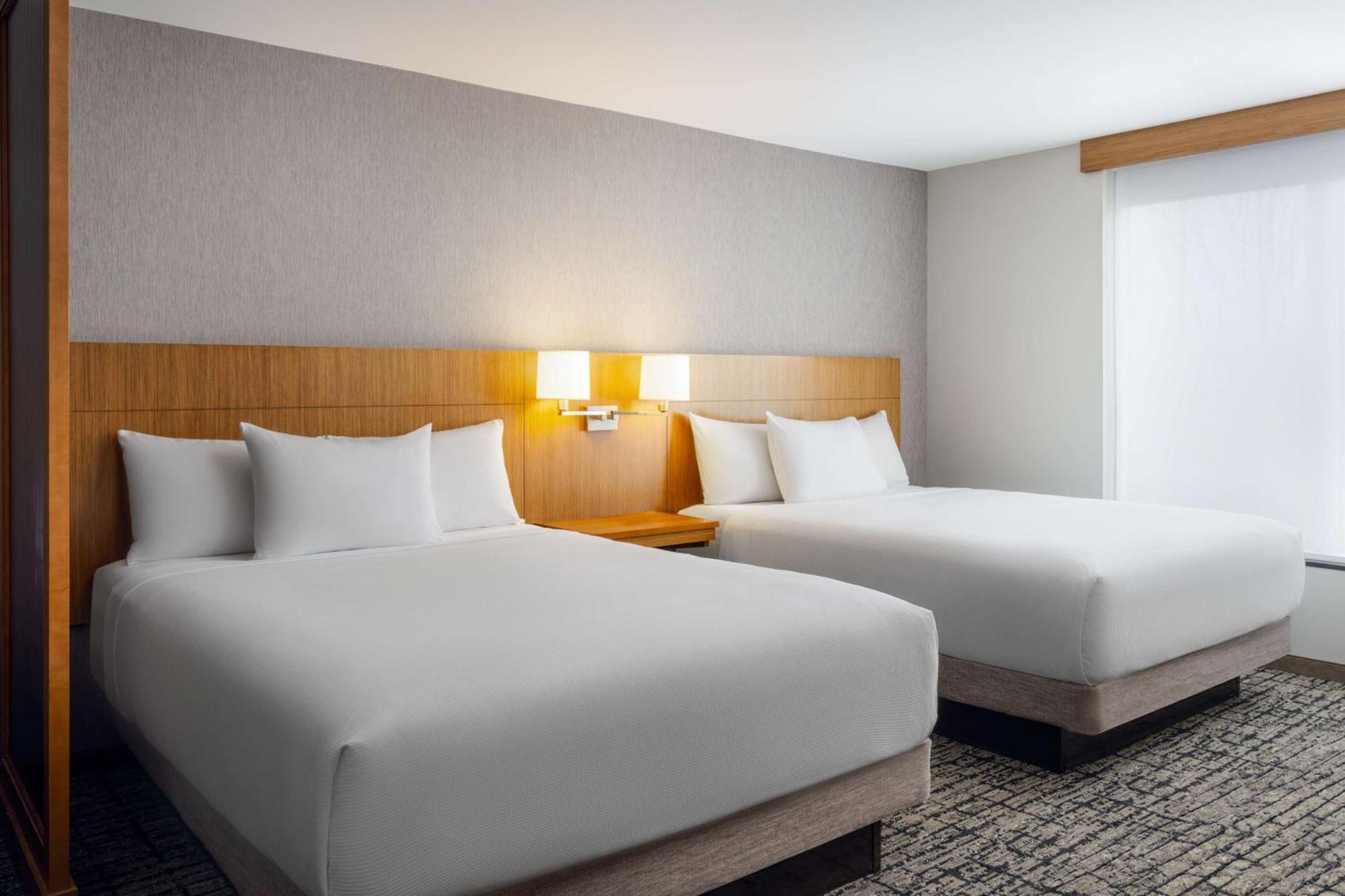 Hyatt Place Canton Lake Cable Εξωτερικό φωτογραφία